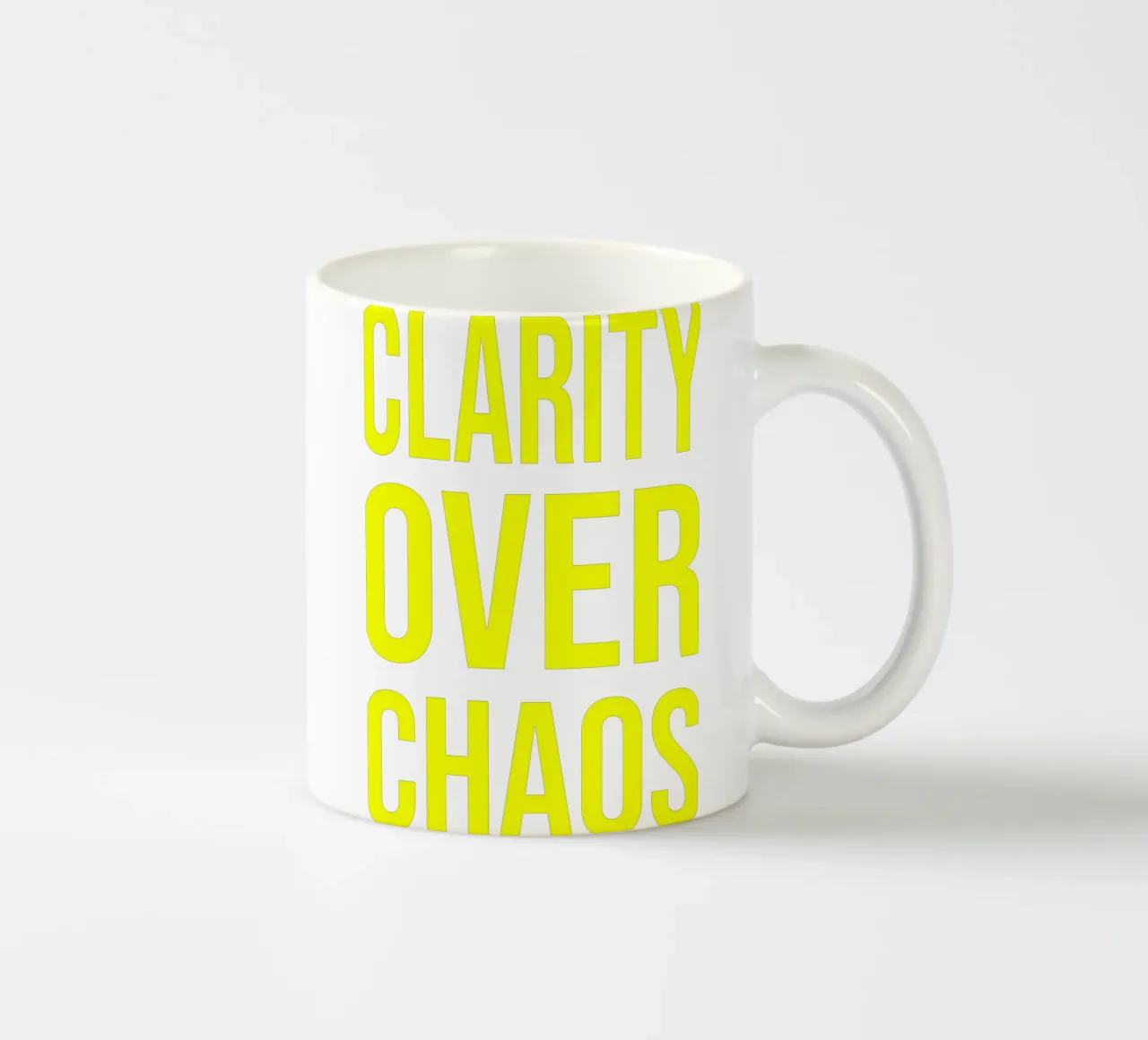 OVER series - bold letters, brave values (5 colors) tazza in ceramica da FRICKE DESIGN