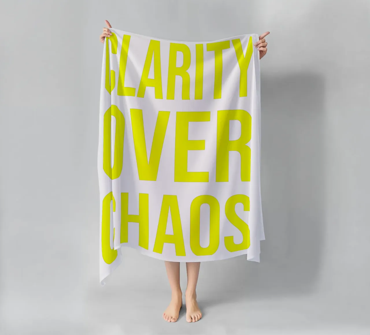 OVER series - bold letters, brave values (5 colors) telo mare da FRICKE DESIGN