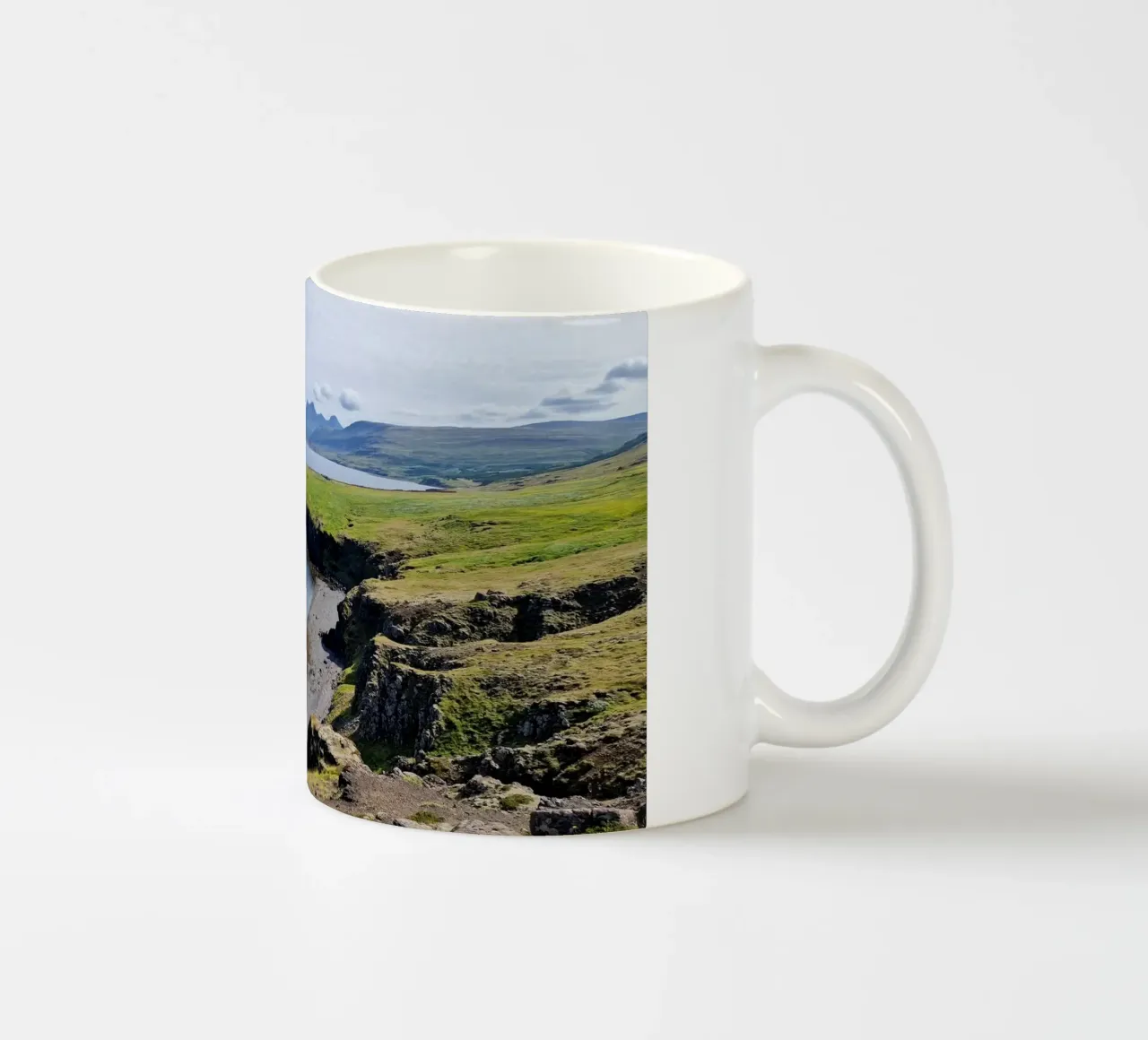 Silent Shore tazza in ceramica da somewhere.soul.escape