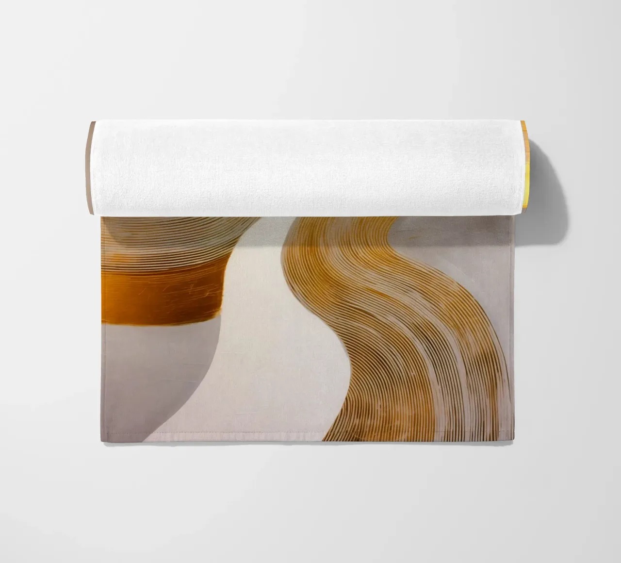 Symfonie in Wit en Goud | Abstract Schilderij strandhanddoek van Autofocus