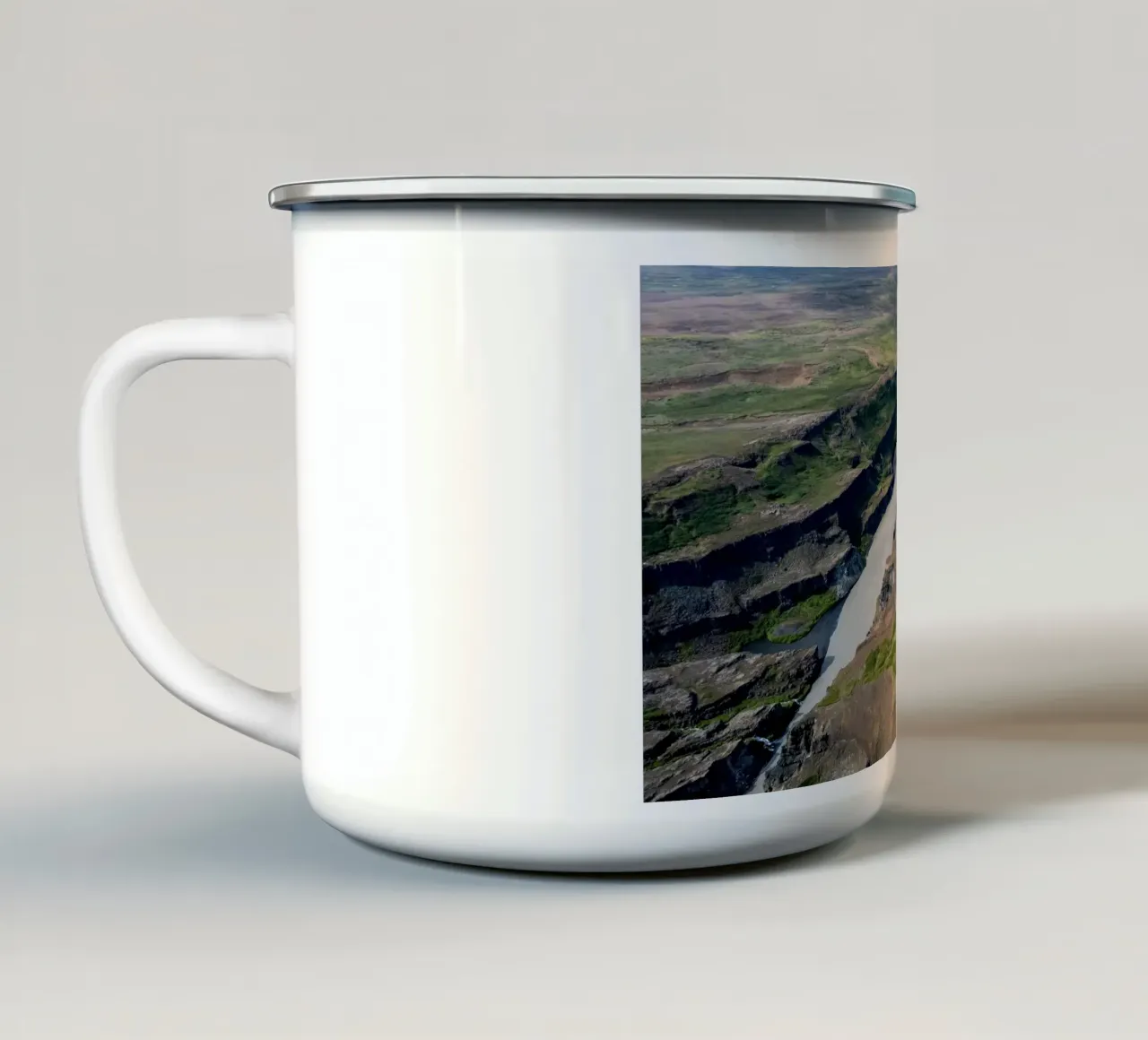 Canyon tazza in smalto da somewhere.soul.escape
