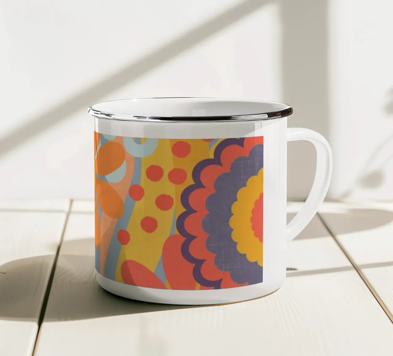 Anima anni Settanta Groovy Flower Power Colori retrò tazza in smalto da Andrea Haase Modern Home