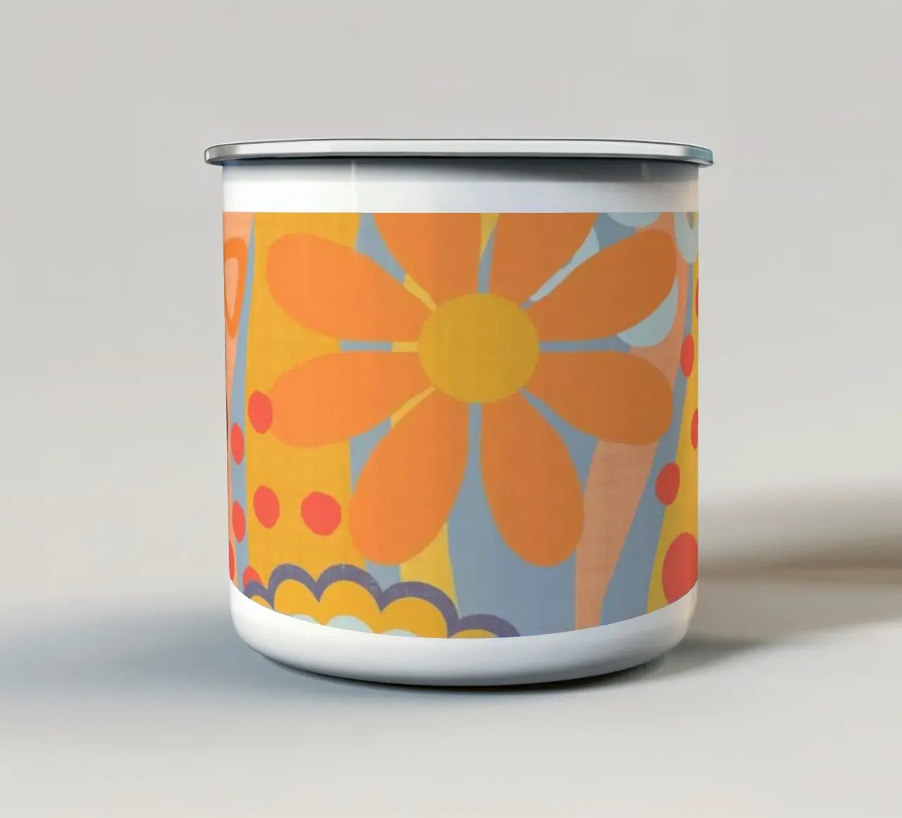 Anima anni Settanta Groovy Flower Power Colori retrò tazza in smalto da Andrea Haase Modern Home