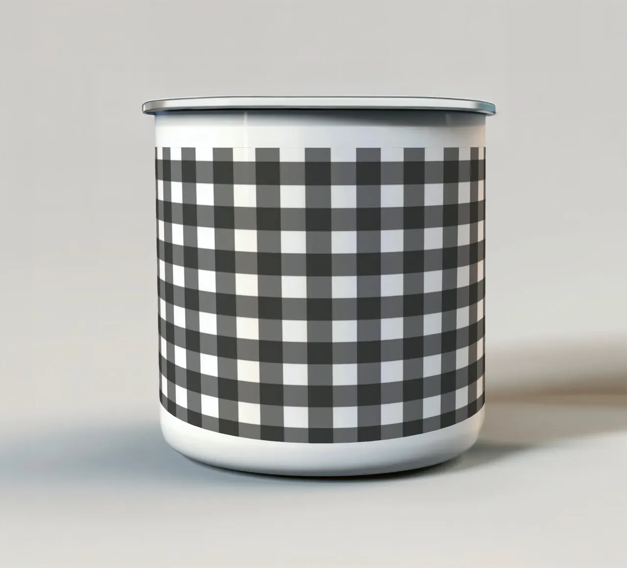 Gingham Check Schwarz tazza in smalto da Studio ROSAGRAU
