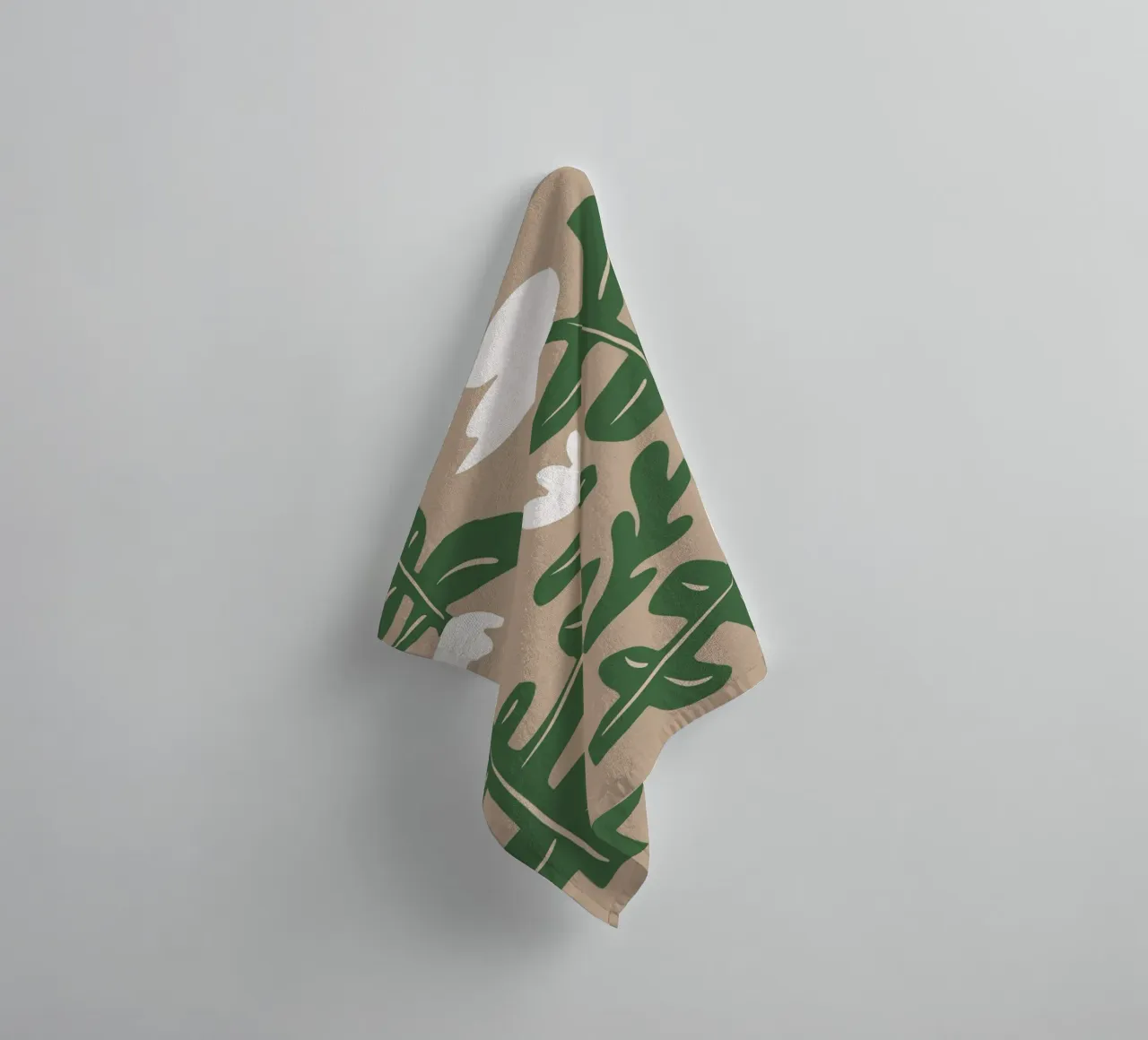 Composizione di fiori bianchi asciugamano da bagno da Little Dean