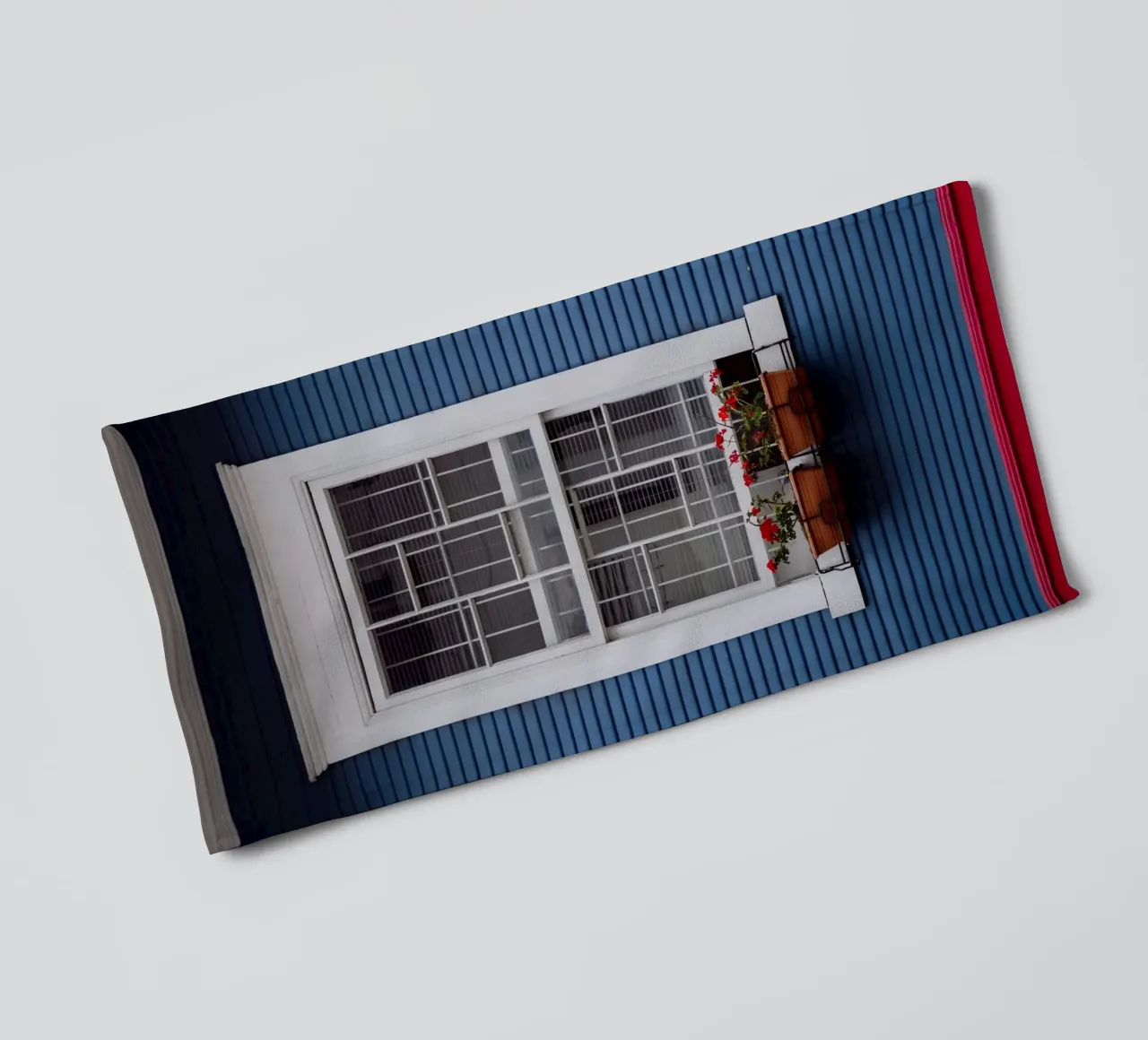 window in striped wall asciugamano da bagno da feny