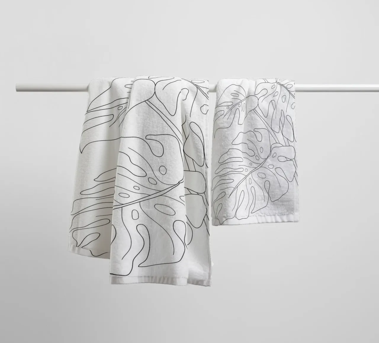 Minimal Line Art Monstera Leaves asciugamano da bagno da Nadjaa