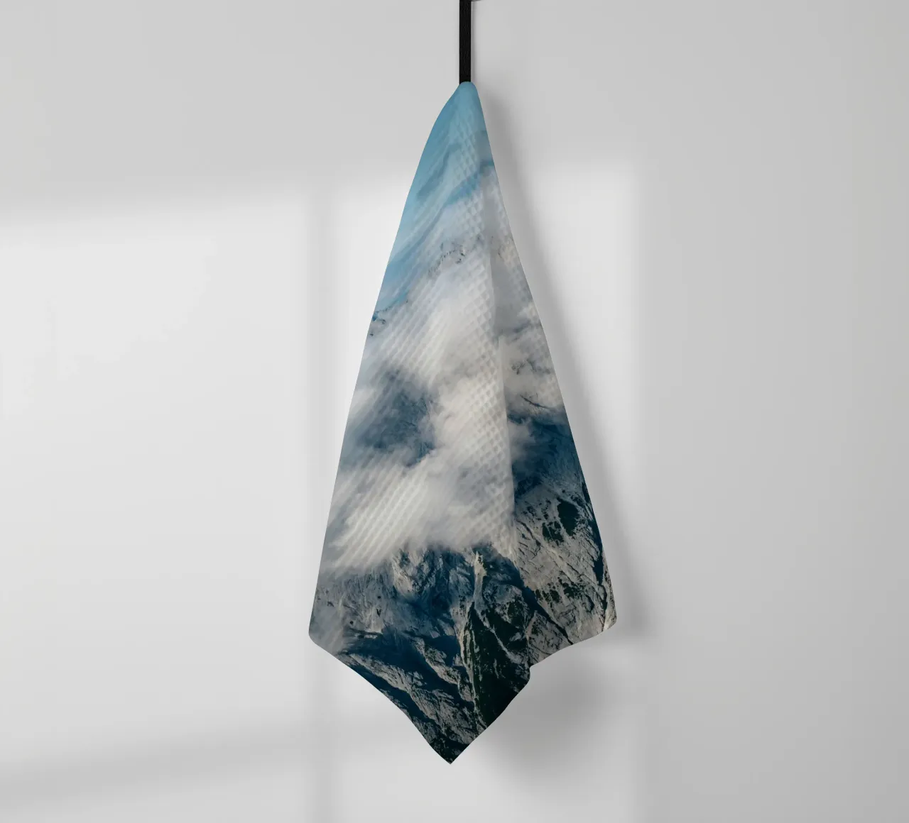 cloud on the mountain canovaccio da cucina da comura