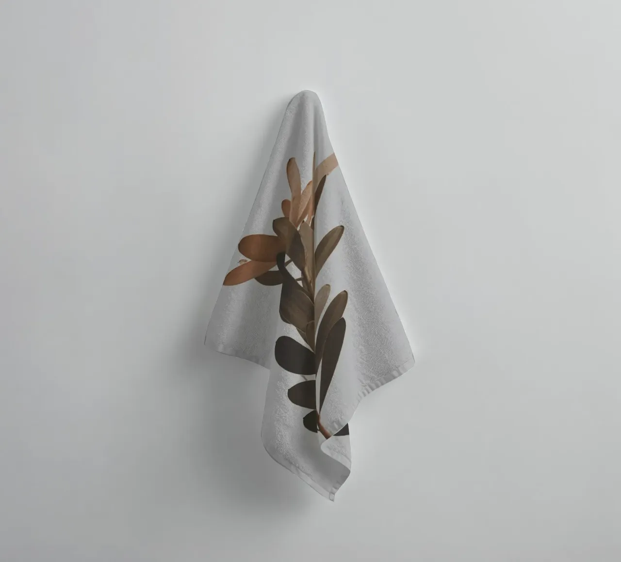 leaf on branch asciugamano da bagno da comura