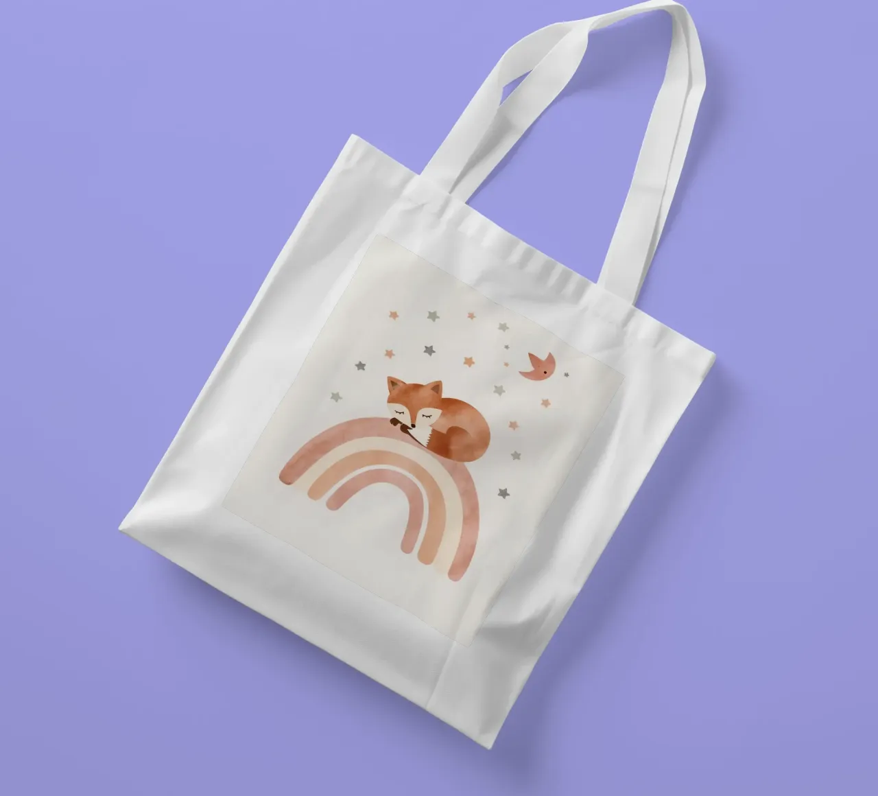 Simpatica volpe addormentata sull'arcobaleno con elementi celestiali borsa in juta da DesignDoodle