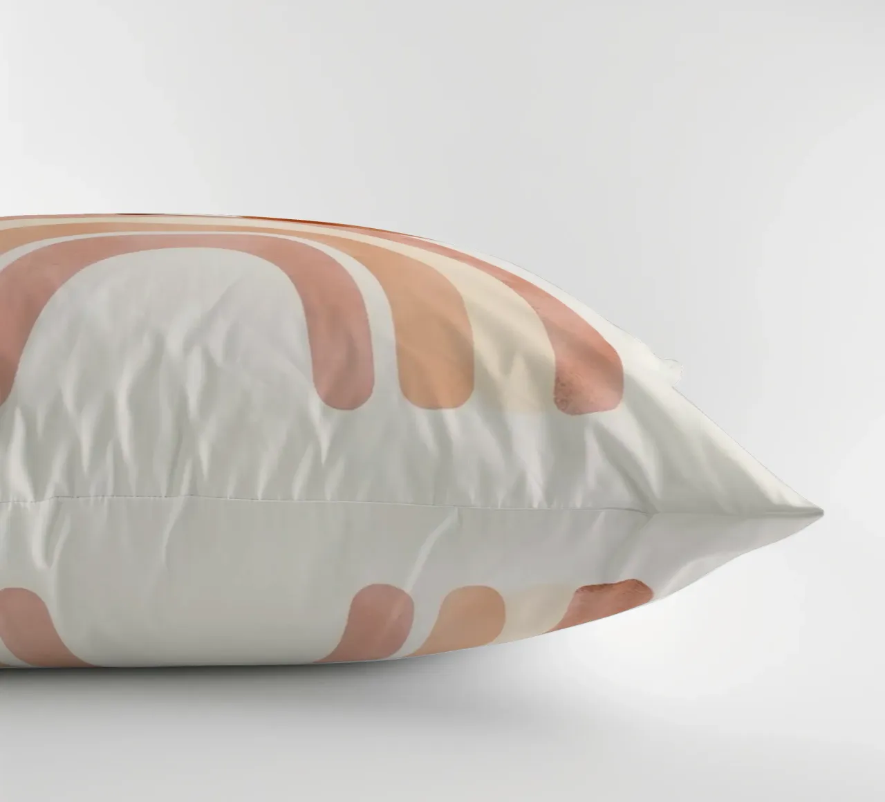 Simpatica volpe addormentata sull'arcobaleno con elementi celestiali cuscino da DesignDoodle