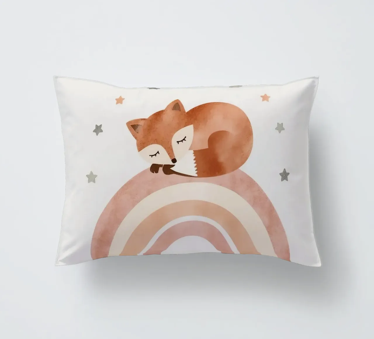Simpatica volpe addormentata sull'arcobaleno con elementi celestiali cuscino da DesignDoodle