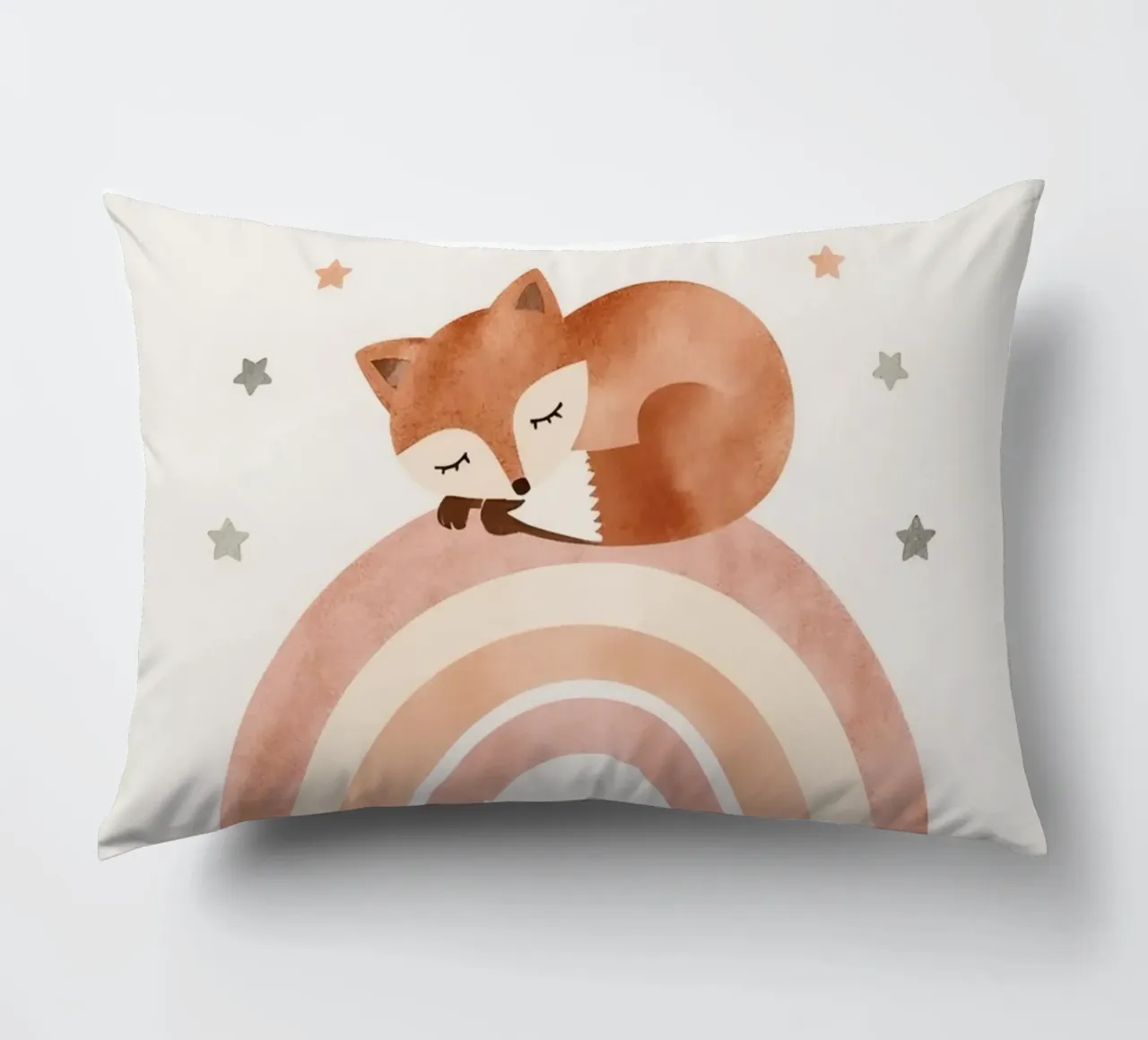 Simpatica volpe addormentata sull'arcobaleno con elementi celestiali cuscino da DesignDoodle
