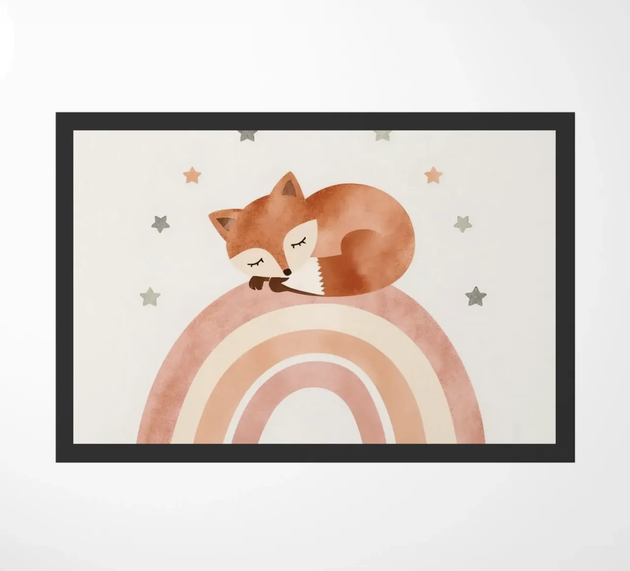 Simpatica volpe addormentata sull'arcobaleno con elementi celestiali zerbino da DesignDoodle