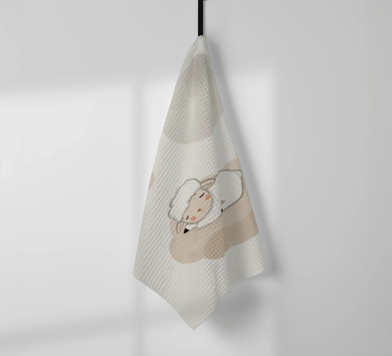 Agnello addormentato su una nuvola canovaccio da cucina da DesignDoodle