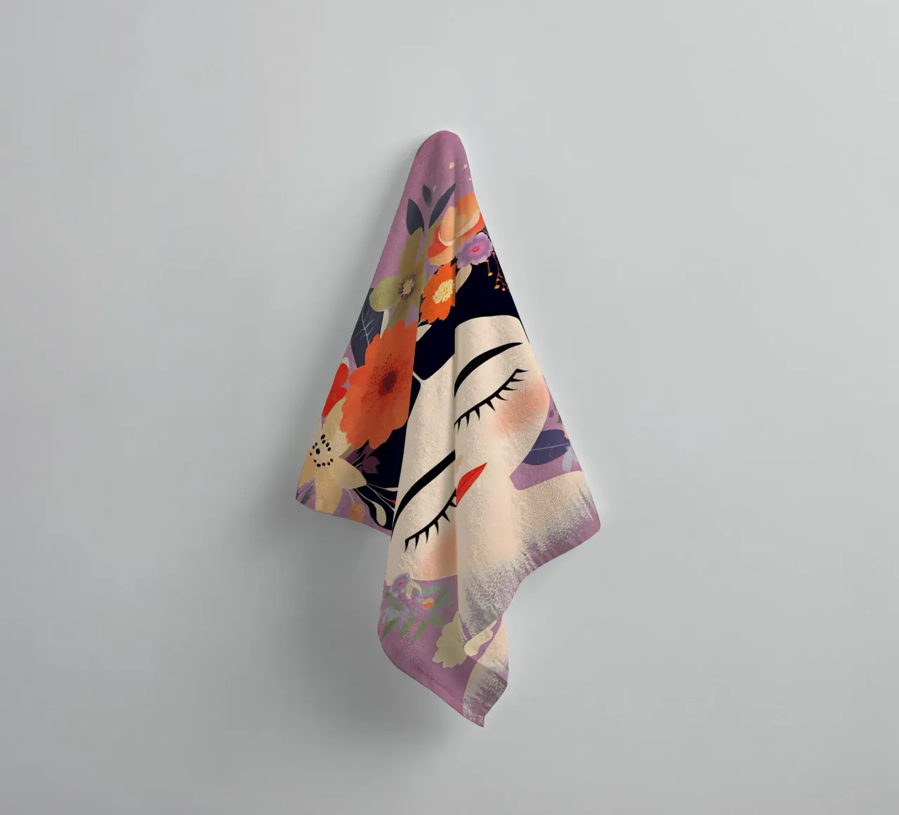 Fleuri Délicatement rose Frida serviette de bain de Carinaprint