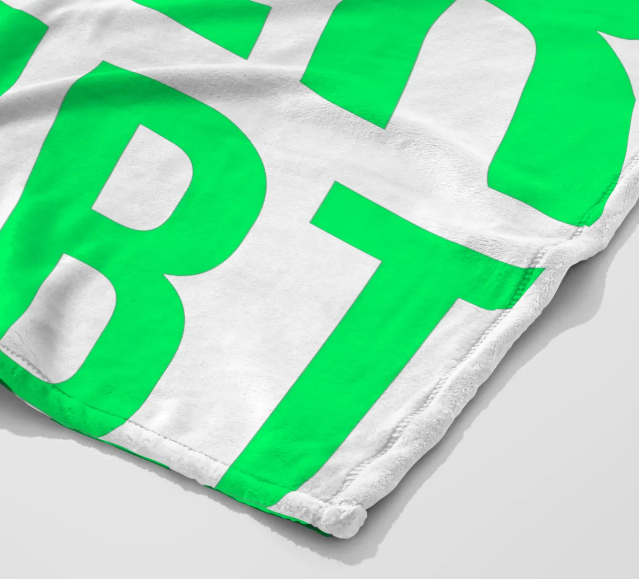 OVER series - bold letters, brave values (5 colors) coperta in pile da FRICKE DESIGN
