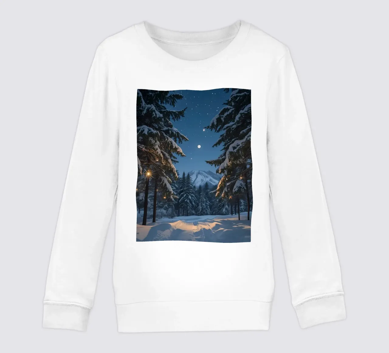 Foresta innevata di notte con luci stellari felpa bambino da DesignDoodle