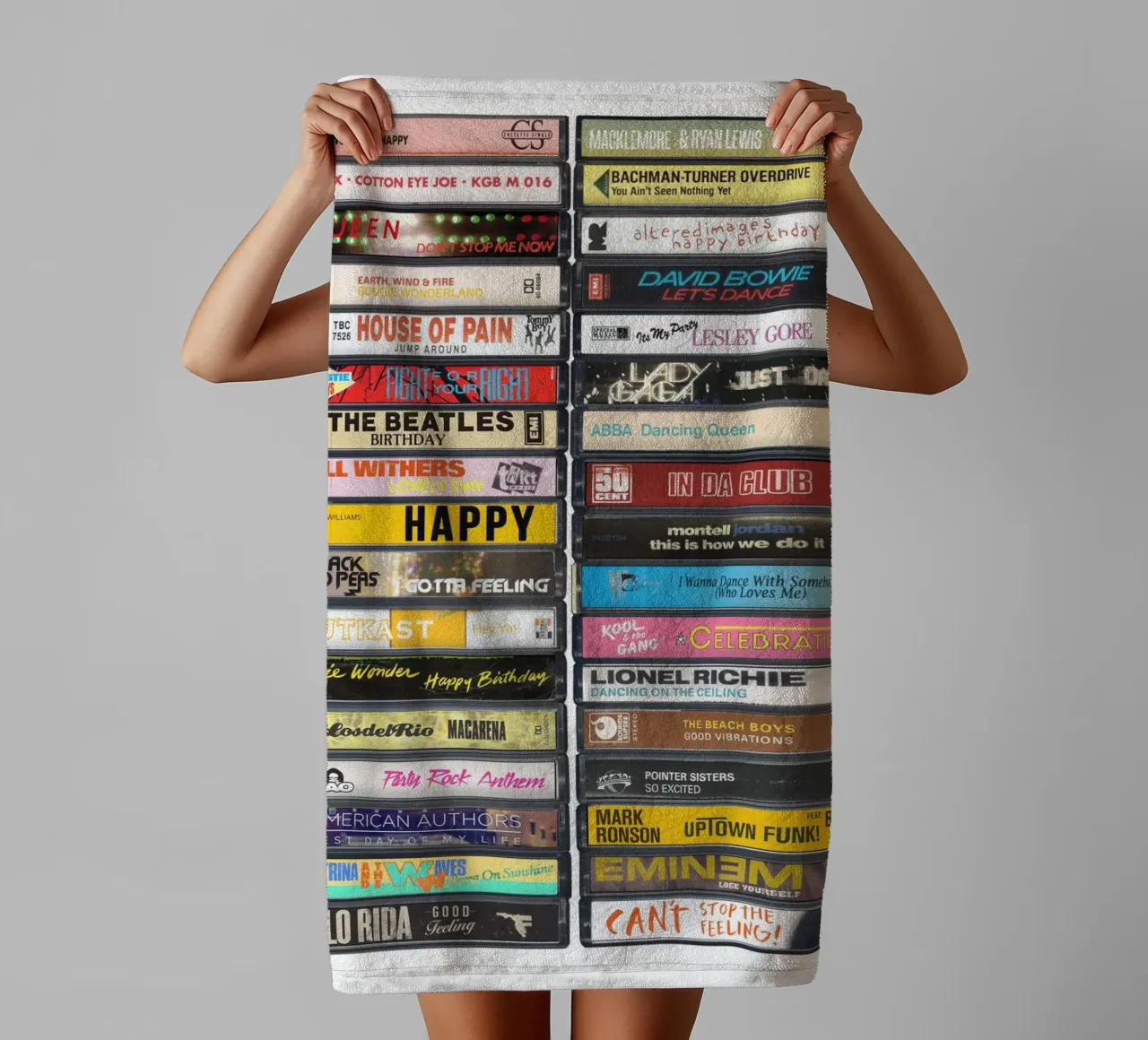 Stampa musicale di compleanno asciugamano da bagno da MrMustardPrints