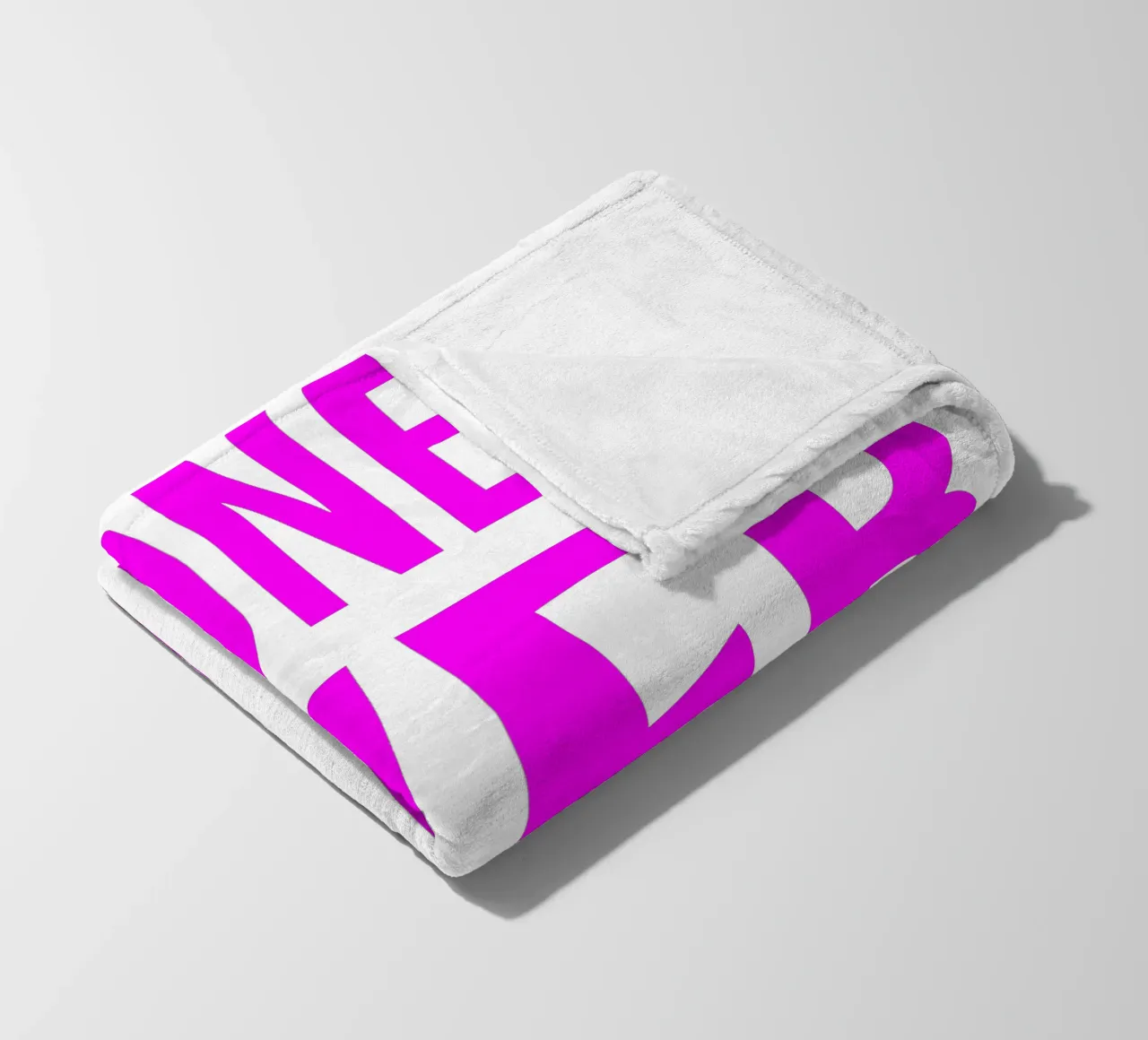 OVER Series- bold letters, brave values (5 colors) coperta in pile da OVER SERIES