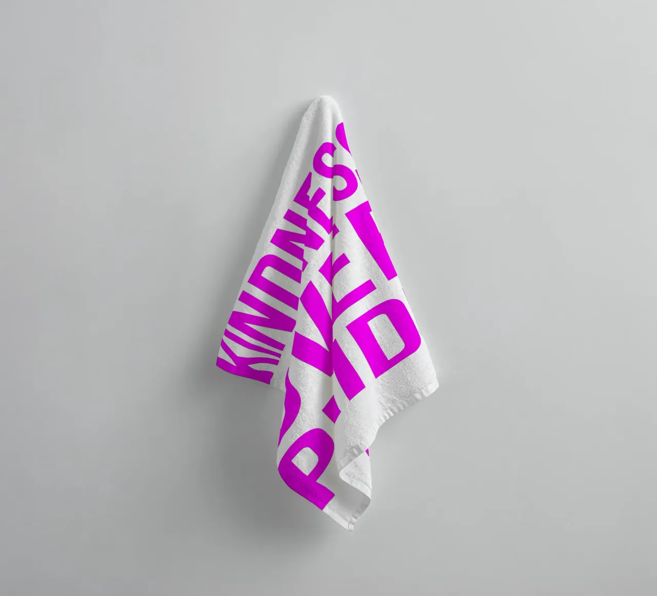 OVER Series- bold letters, brave values (5 colors) asciugamano da bagno da OVER SERIES