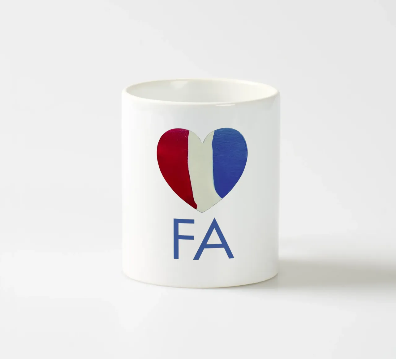 FA Cuore rosso, bianco e blu dipinto a mano tazza in ceramica da FABOArt
