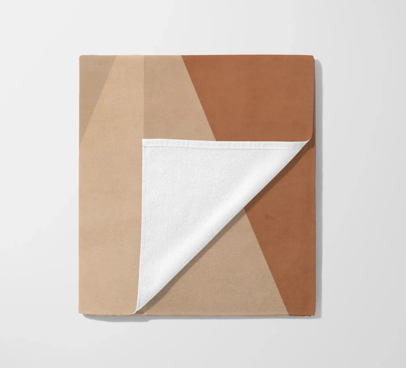 Sole e colline astratte telo mare da ThingDesign