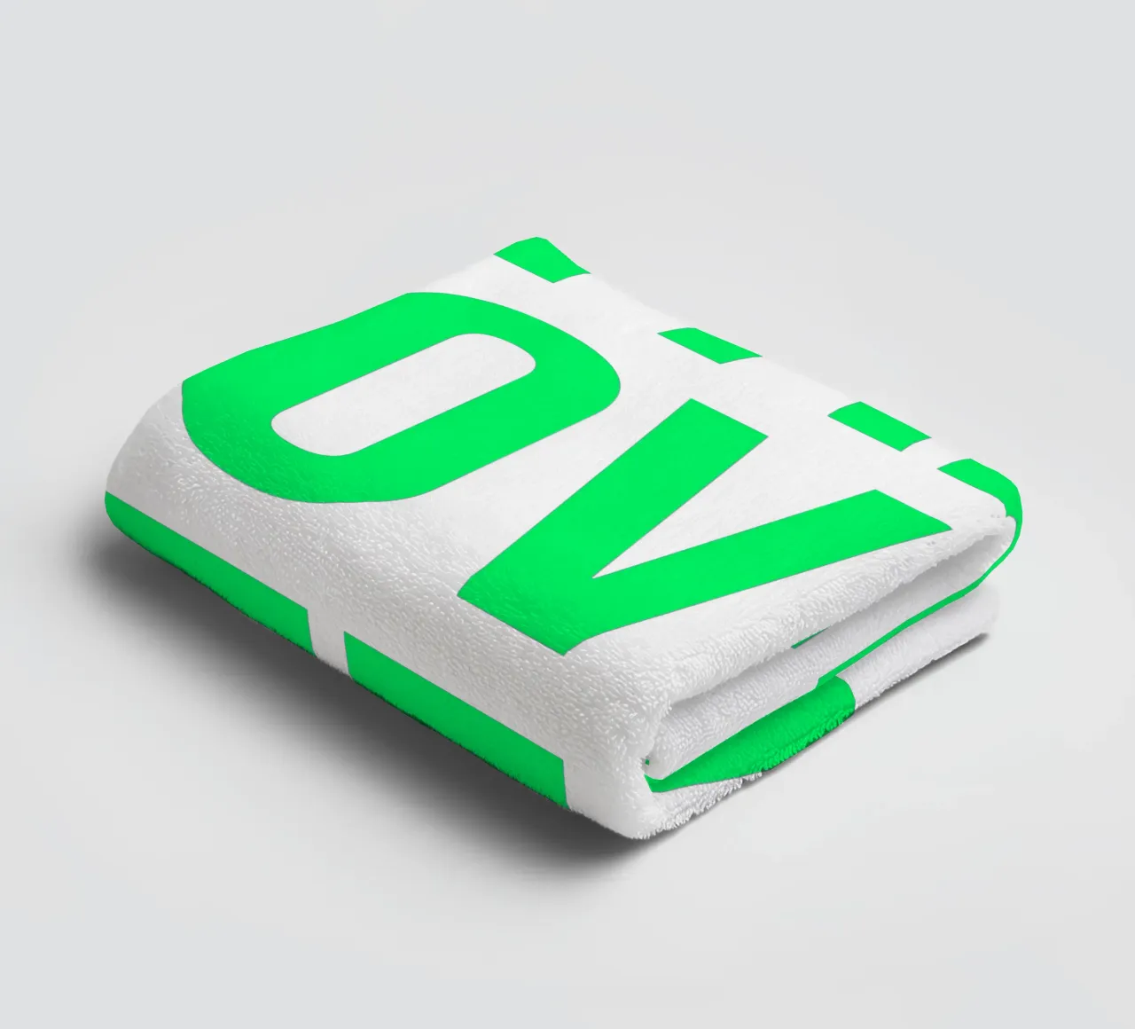 OVER Series- bold letters, brave values (5 colors) asciugamano da bagno da OVER SERIES