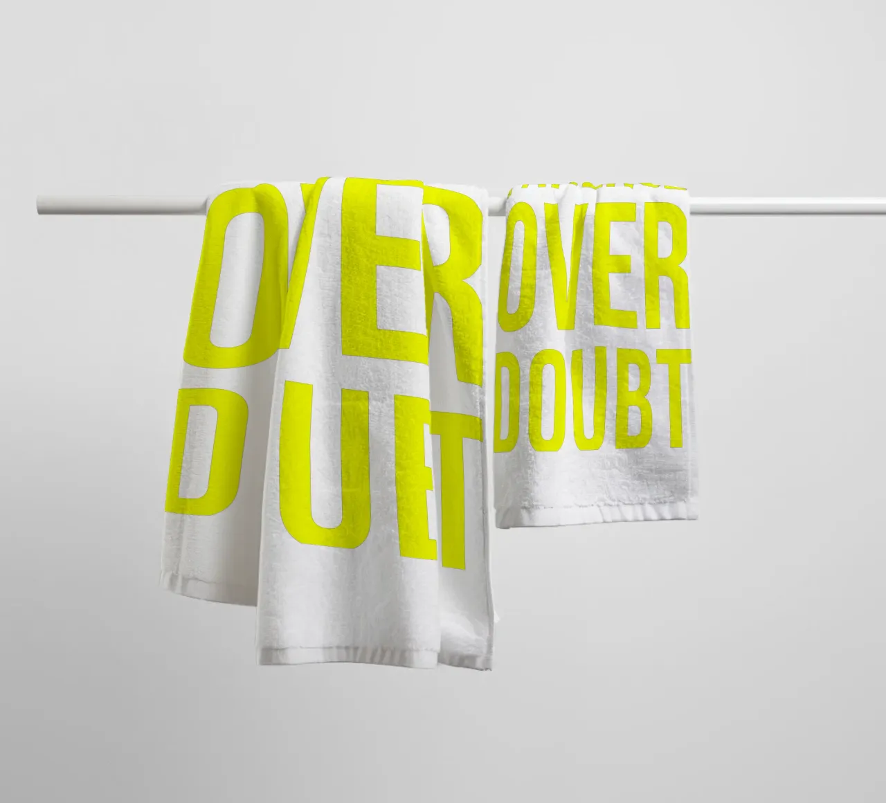 OVER Series- bold letters, brave values (5 colors) asciugamano da bagno da OVER SERIES