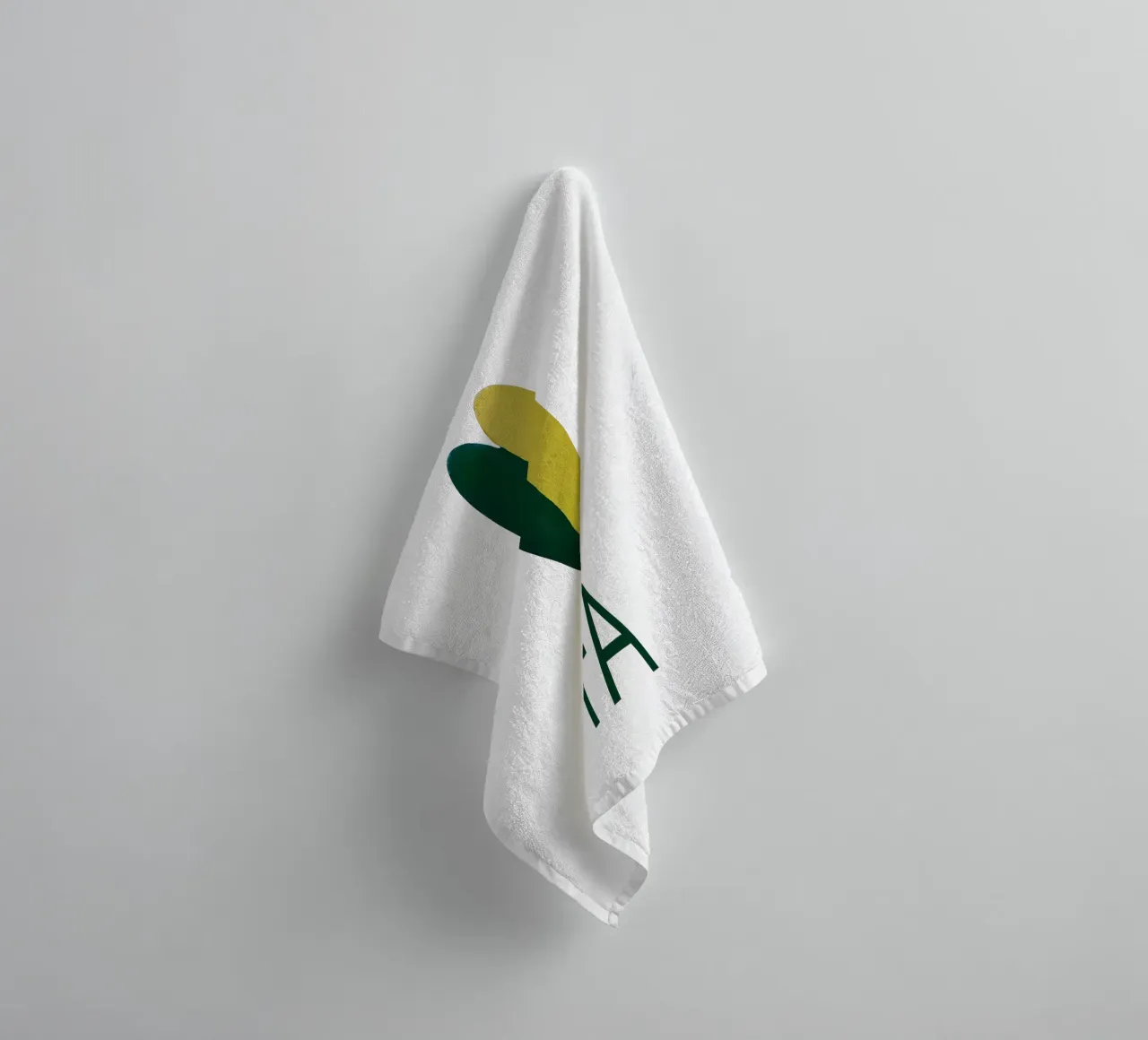 FA Cuore verde e oro dipinto a mano asciugamano da bagno da FABOArt