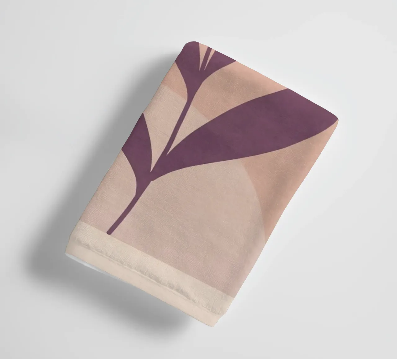 Viooltjesblad badhanddoek van ThingDesign