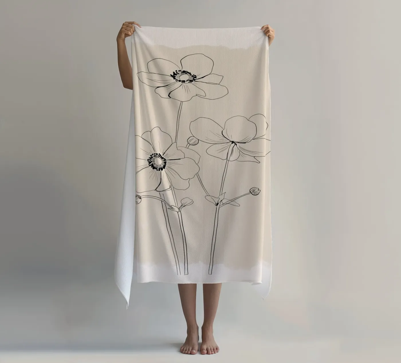 Fiore delicato telo mare da ThingDesign