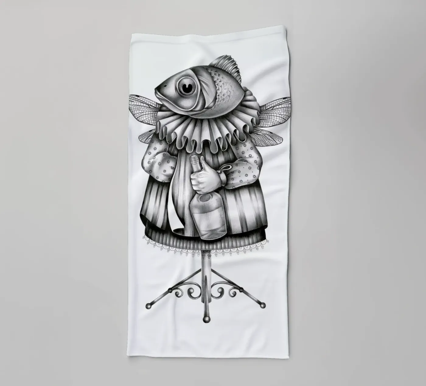 Fish towel by Maria Vdovichenko