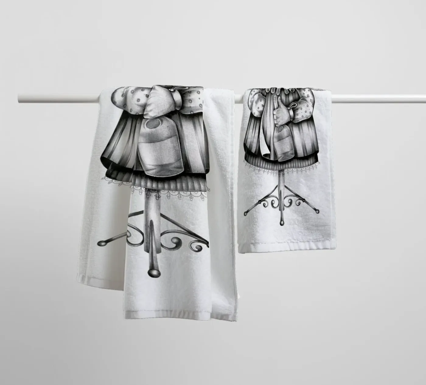 Fish towel by Maria Vdovichenko