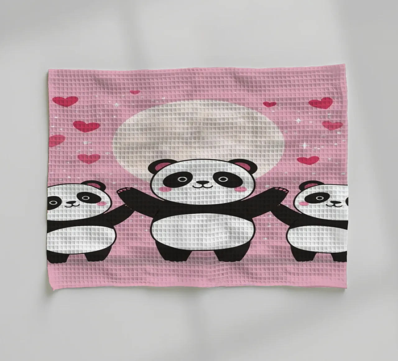 Amour mignon Trois pandas et une lune avec des cœurs torchon de DesignDoodle