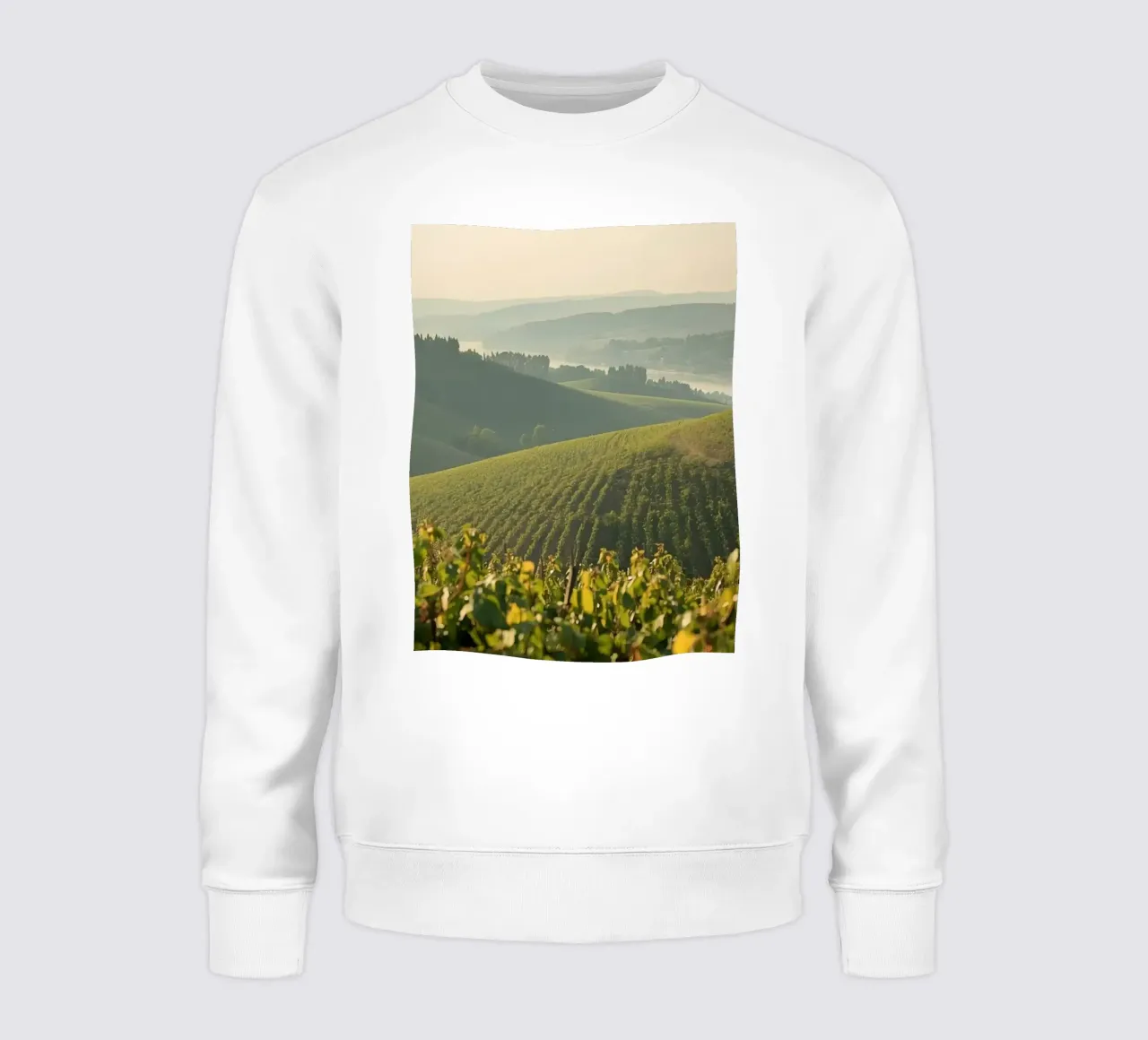Colline del vigneto all'alba felpa da DesignDoodle