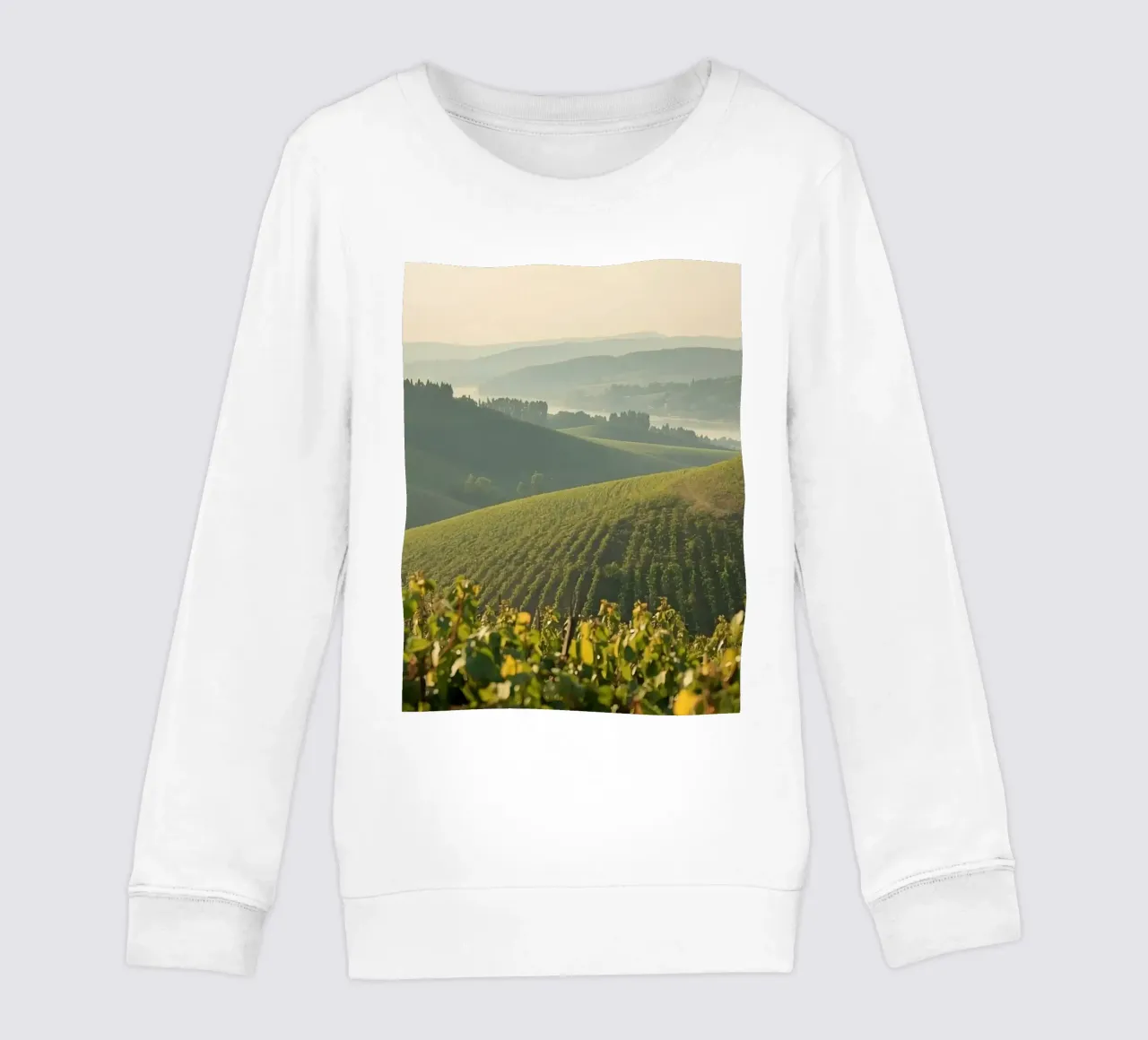 Colline del vigneto all'alba felpa bambino da DesignDoodle