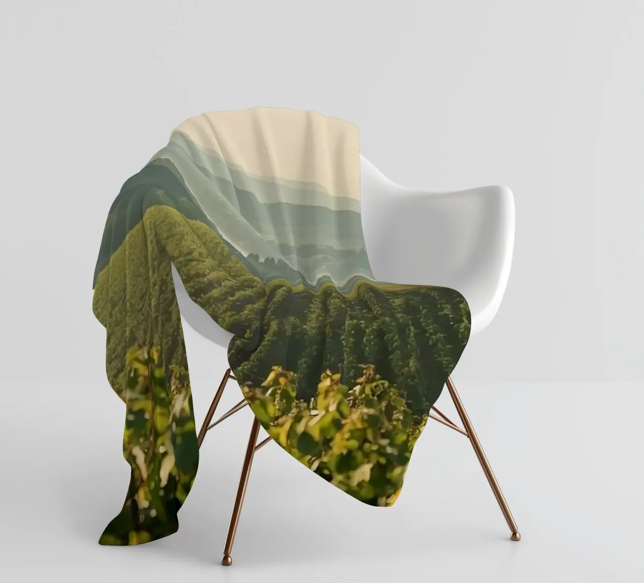 Colline del vigneto all'alba coperta in pile da DesignDoodle
