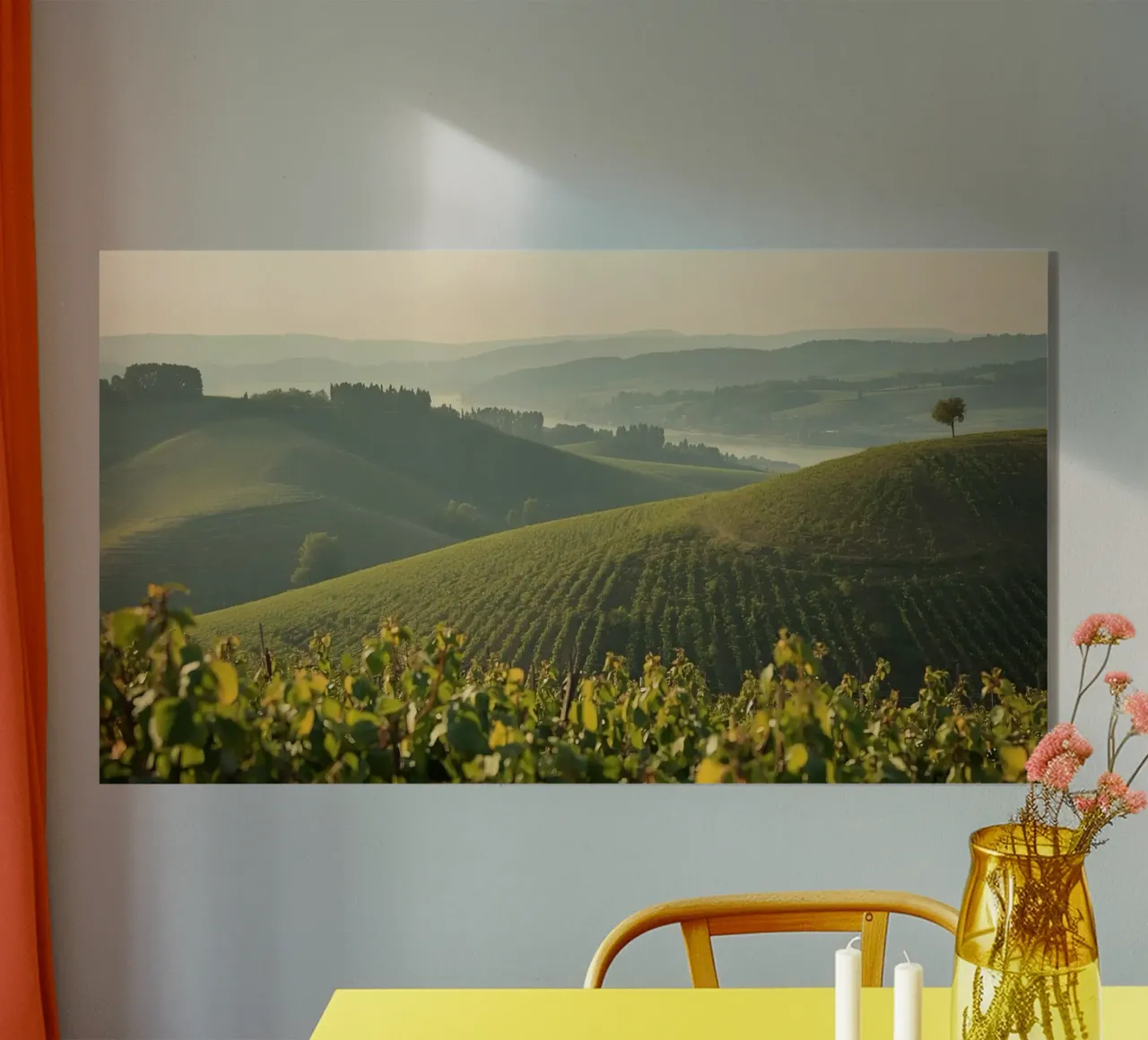 Colline del vigneto all'alba plexiglass da DesignDoodle