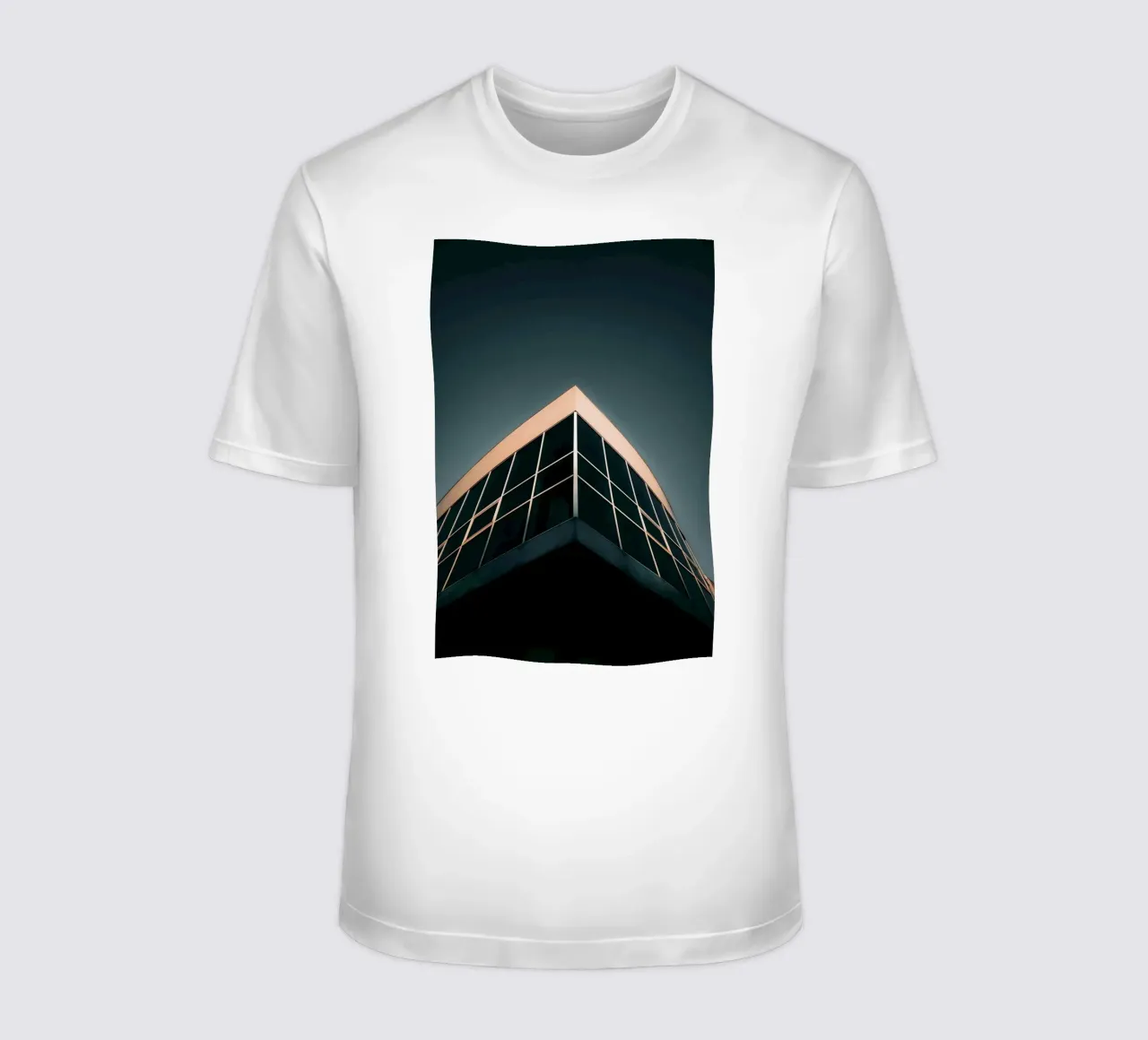 Edificio di luce t-shirt da Earthly Visions