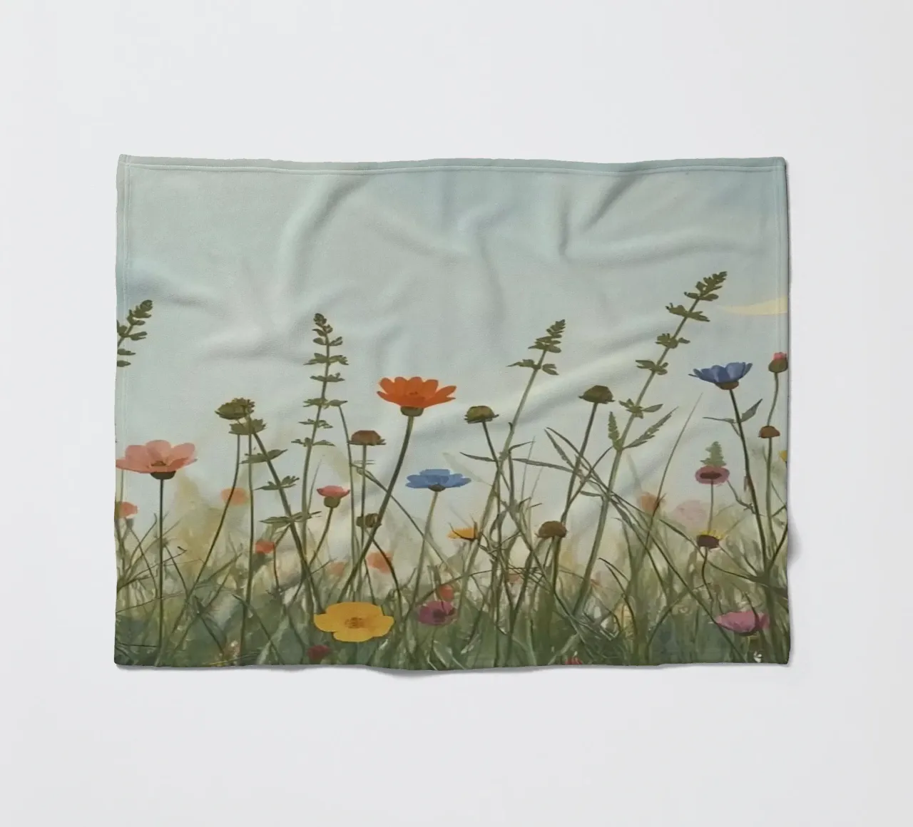 Fiori selvatici e mezzaluna coperta in pile da DesignDoodle