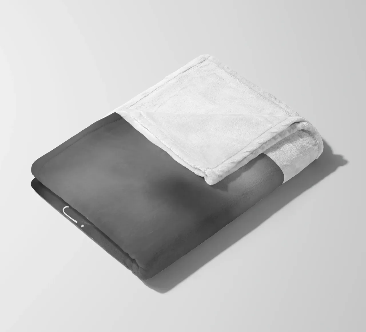 Un fiore di prato in bianco e nero con la scritta coperta in pile da Something for you