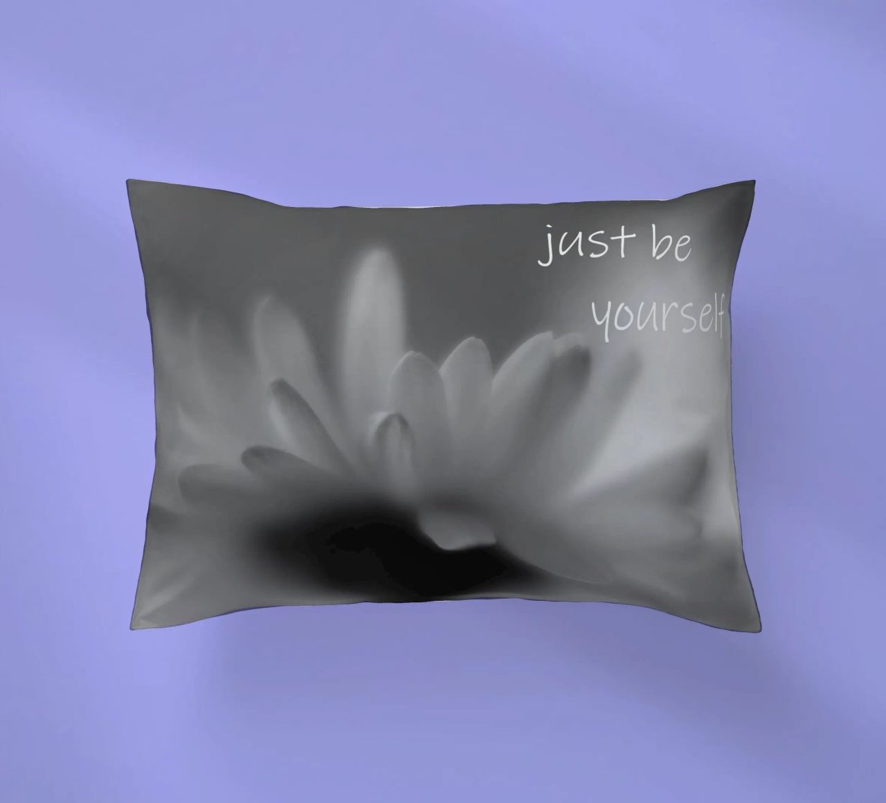 Un piccolo fiore in bianco e nero con la scritta cuscino da Something for you