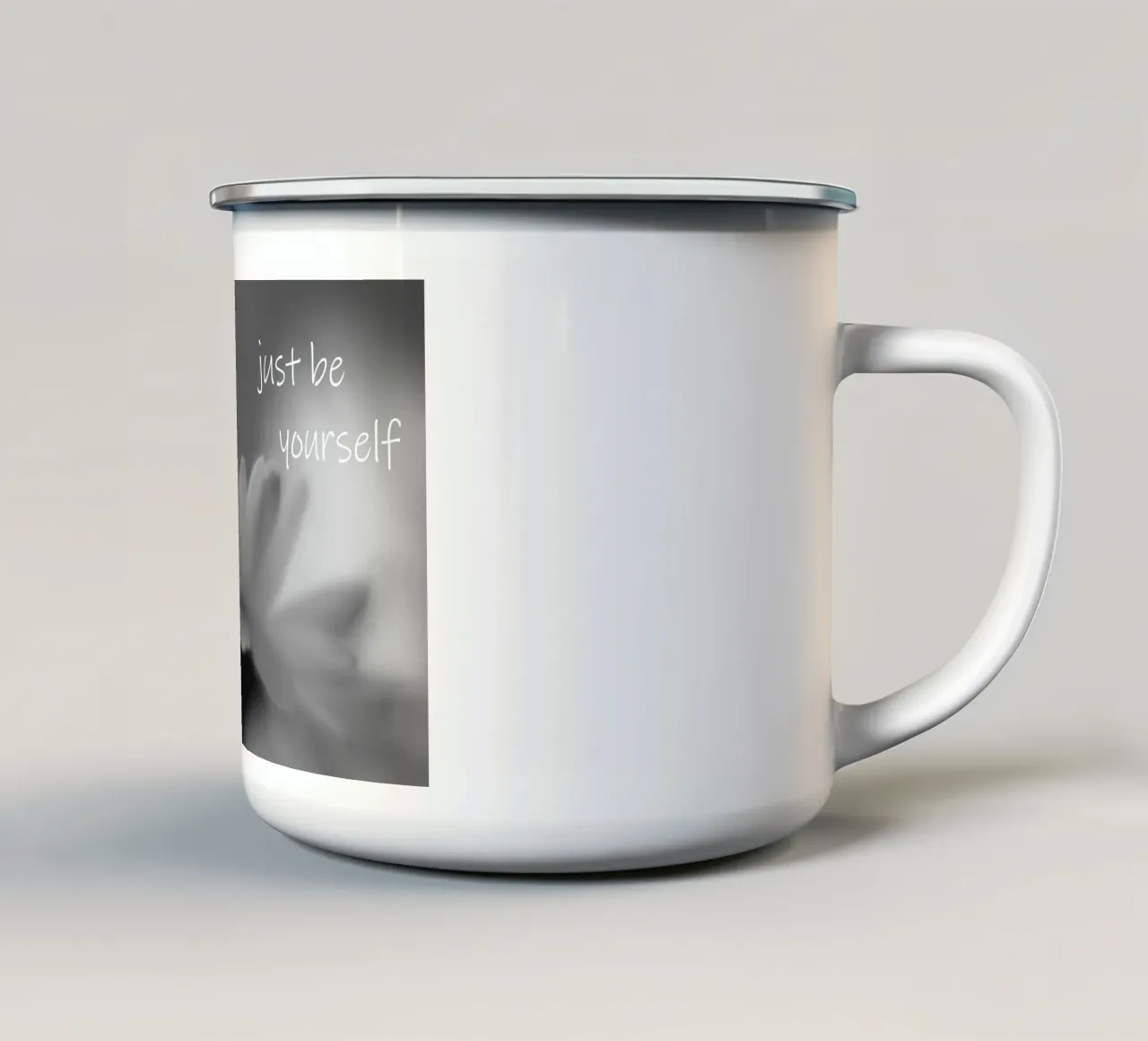 Una pequeña flor en blanco y negro con una frase taza de esmalte de Something for you