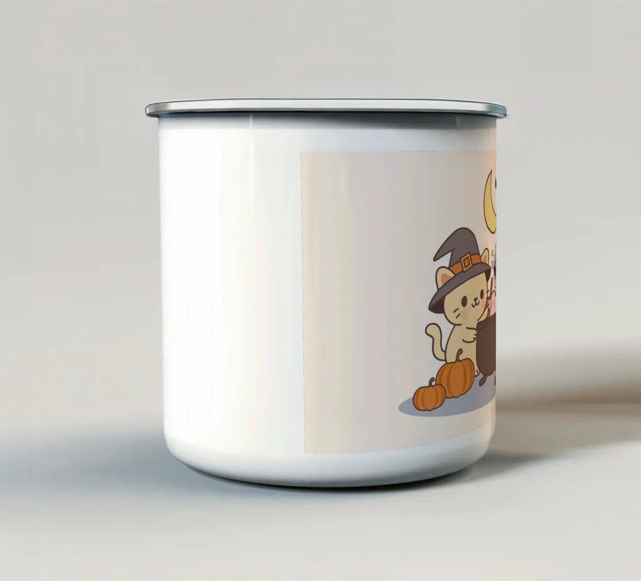 Gatti simpatici di Halloween che preparano una pozione con le zucche tazza in smalto da cafelab