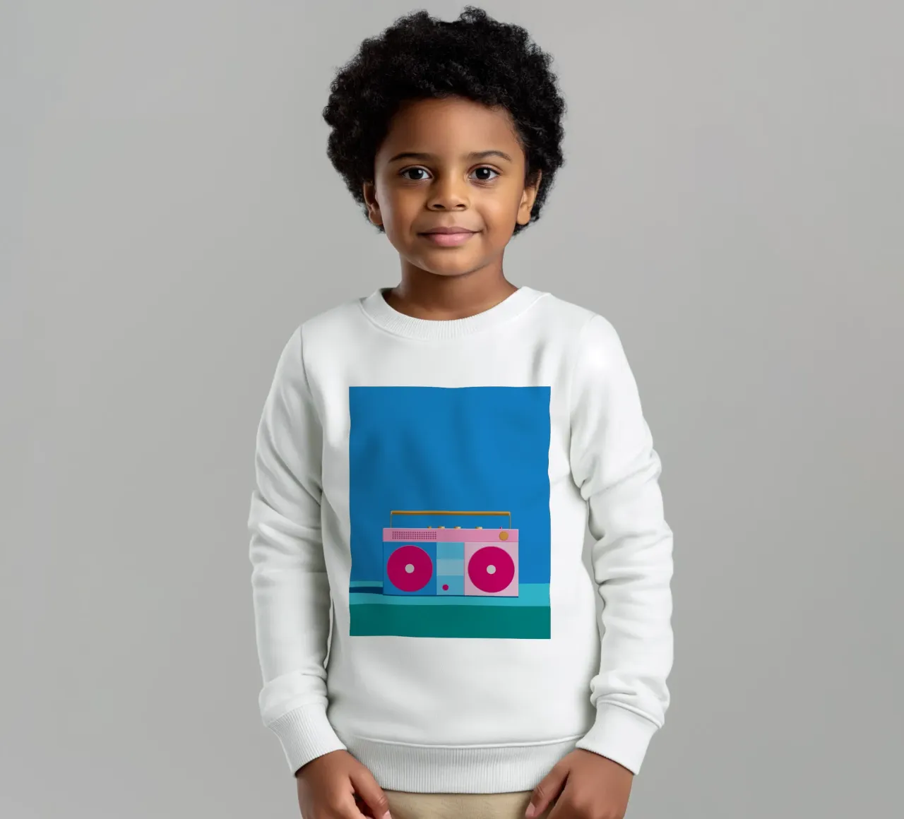 Retro Ghettoblaster Colourblocking felpa bambino da DARIA IVANOVNA