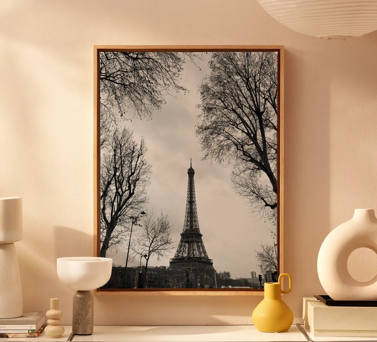 Eiffel n&b canvas by chloxdesign