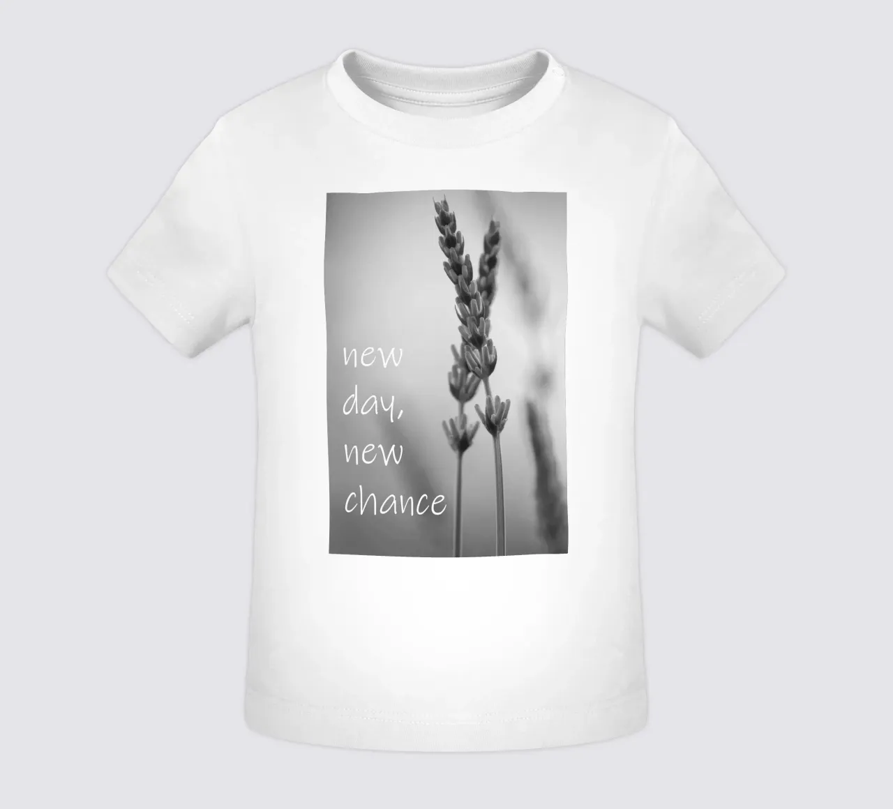 Fiore di prato in bianco e nero con scritta maglietta neonato da Something for you