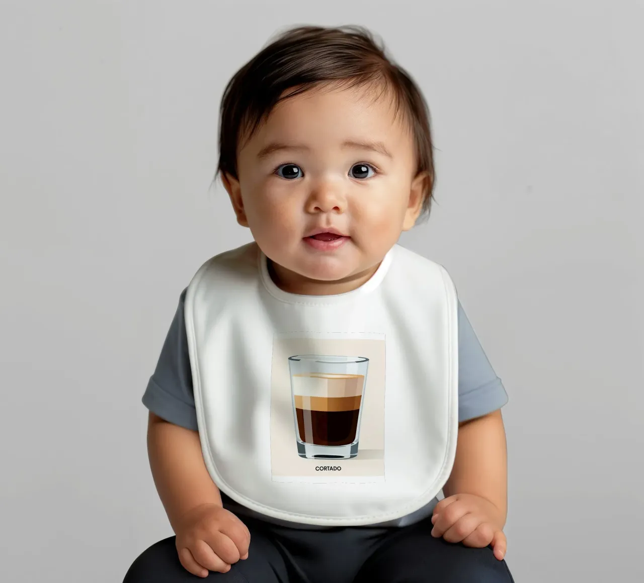 Gibraltar cut glass bavaglino da LIFESTYLE OBJECTS