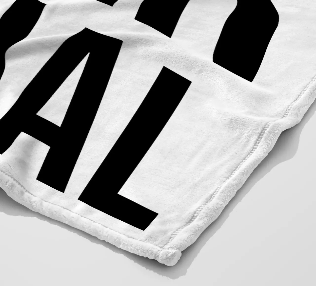 OVER Series- bold letters, brave values (5 colors) coperta in pile da OVER SERIES